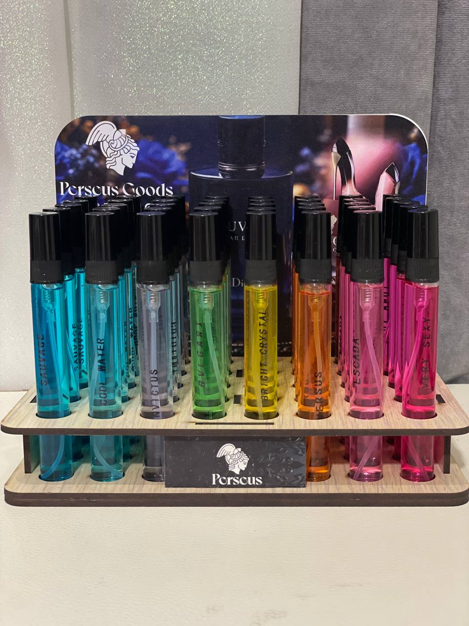 عطر جیبی پرسیوس استند 40 عددی ( 65000 تومان )